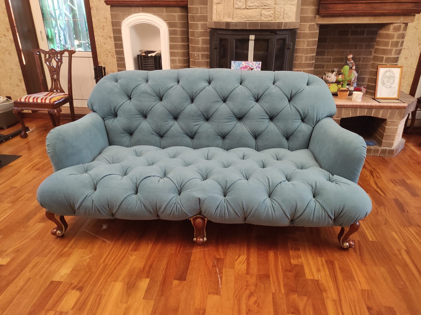 Перетяжка дивана. Удельная